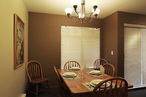 Sunpath Condos by Whistler Retreats