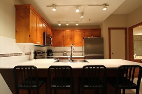 Symphony Condos by Whistler Retreats