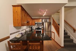 Symphony Condos by Whistler Retreats