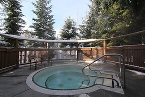 Symphony Condos by Whistler Retreats