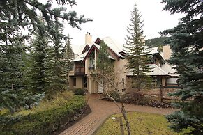 Villas Snowberry by Whistler Retreats