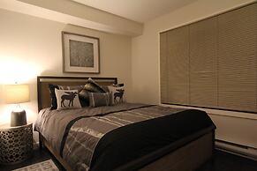 Glacier's Reach by Whistler Retreats