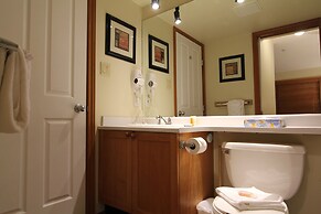 Glacier's Reach by Whistler Retreats