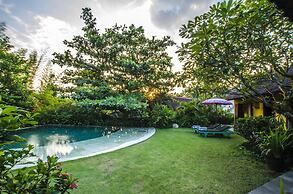 Quiet Cottage Style Villa in Umalas