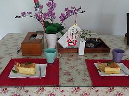 Traditional Arts Country Inn