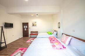 Traditional Arts Country Inn