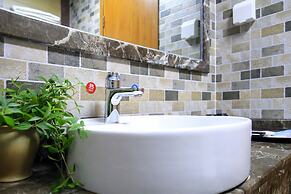 Guilin Gunanmen Hotel