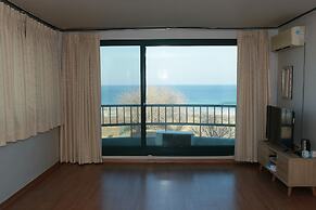 Mangsang Beach Pension