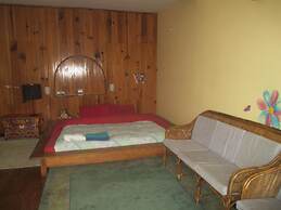 Hotel Swiss Family Home