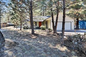 Riverwoods Relaxation 3 Bedroom Home by RedAwning