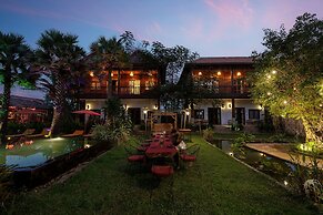 Dontrei Villa Angkor