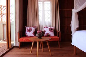 Dontrei Villa Angkor