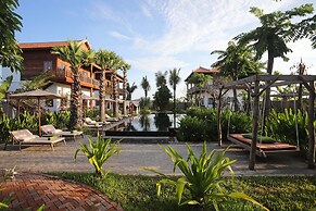 Dontrei Villa Angkor