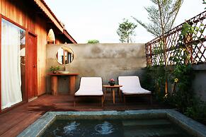 Dontrei Villa Angkor