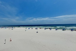 Harbor House B6 2 Bedroom Condo by RedAwning