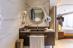 Stayso The House Hotel