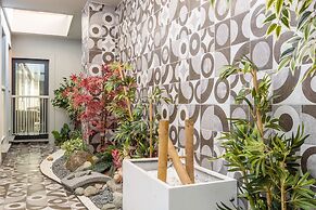 Stayso The House Hotel