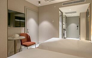 Stayso The House Hotel