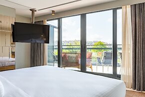 Stayso The House Hotel