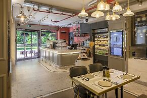 Stayso The House Hotel