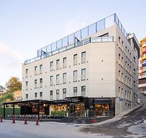 Stayso The House Hotel