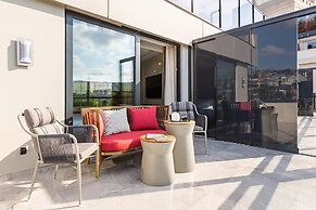 Stayso The House Hotel