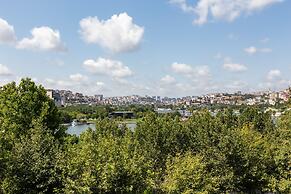 Stayso The House Hotel