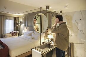 Stayso The House Hotel