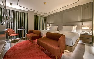 Stayso The House Hotel