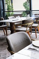 Stayso The House Hotel