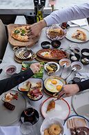 Stayso The House Hotel