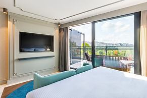 Stayso The House Hotel