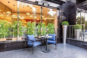 Stayso The House Hotel