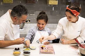 Stayso The House Hotel