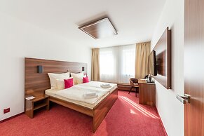 Bohemia Inn Hotel