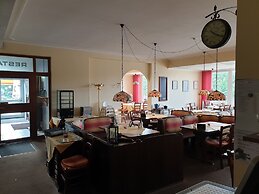 Rasthaus Hotel Schackendorf