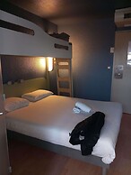 Ibis Budget Arles Sud Fourchon
