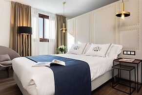 Casa Sevilla 1920 Suites by Época