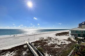 Royal Palms 402 1 Bedroom Condo by RedAwning