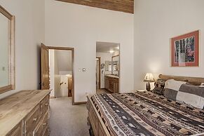 1733 Lenawee 4 Bedroom Condo