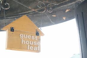 Guesthouse leaf