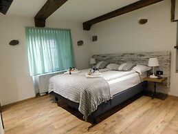 NicoMat Rooms