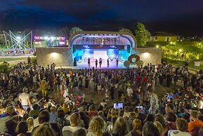 Residence Robinia Pinetine