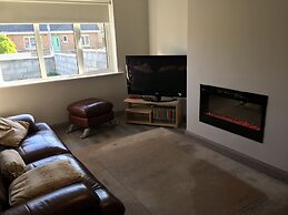 Home From Home, Tralee. Ideal Location