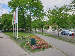 Guest House Orczy Park