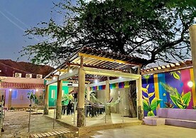 Hostal  Aurora - Hostel