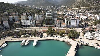 Fortunella Suites & Villas