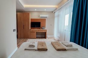 Fortunella Suites & Villas