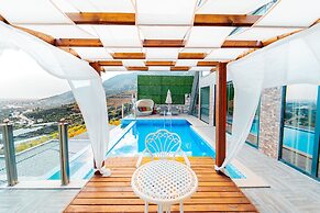 Fortunella Suites & Villas