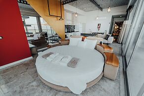 Fortunella Suites & Villas